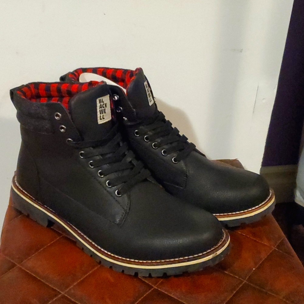 Blackwell Boots